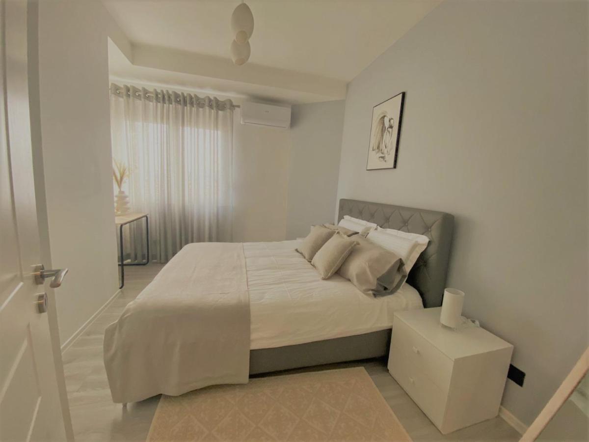 Cozy Central Tirana Apartments Eksteriør billede